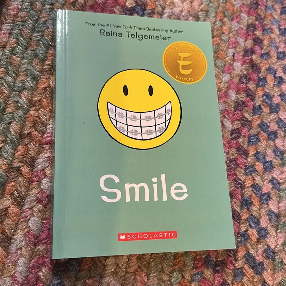 3 Raina‎ Telgemeier books Ghosts: A Graphic Novel and Smile NEW Guts